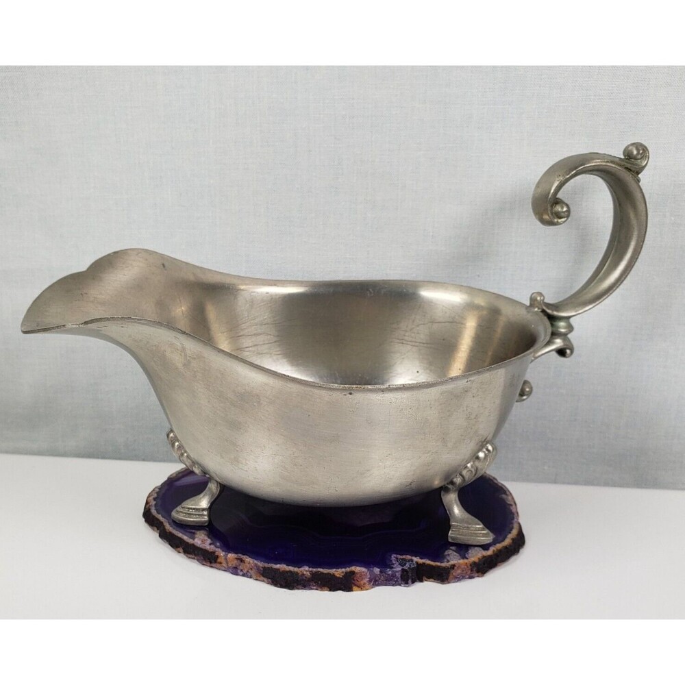 Vintage International Pewter Gravy Boat #277 13-1 / 8.25”x3.75”x3.385”